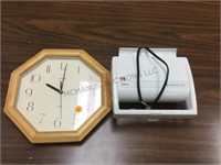 OSTER SANDWICH GRILL AND CLOCK