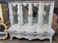 Stunning Ornate China Cabinet!!!