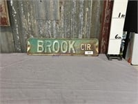 Brook Cir. metal sign