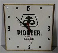 Pioneer Seed Corn Clock