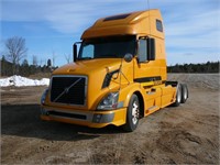 2006 VOLVO VED12 HIGHWAY TRACTOR