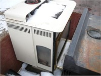 2 Gas Fireplaces, Condition Unknown