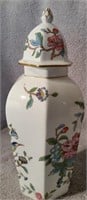 Vintage Aynsley  Pernbrooke Design Vase