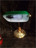 GREEN GLASS SHADE BANKERS LAMP