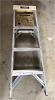 4’ Aluminum Ladder