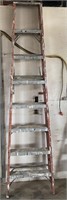 8’ Fiberglass Ladder