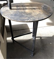 Round solid metal work table