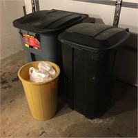 Rubbermaid Trash Can & Other Trash Cans