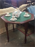 ANTIQUE CARD TABLE
