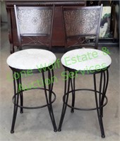 Swivel Bar Stool