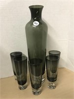 Grey Glass Decanter With 5 Glasses