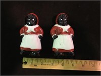 AUNT JEMIMA SALT AND PEPPER SHAKERS