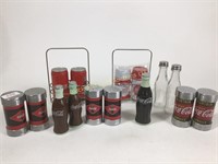 LOt: Coca Cola shakers, 13 total