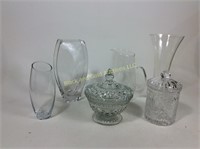 Lot: 6 fine crystal glass items