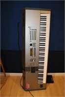 Yamaha motif 8 keyboard