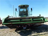 JD 4890 SP WINDROWER