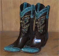 Ladies' Luchese Western Boots w/ Tassle Size 9.5B
