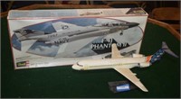 Model Fokker 100 Airplane and F-4J Phantom II