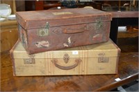 2 vintage suitcases,