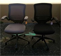 1 Gray & 1 Black Office Chairs T2C