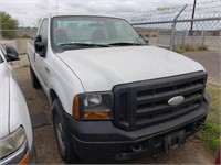 2005 Ford F350  2782