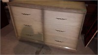 VINTAGE WOOD CHEST OF DRAWERS WITH MIRROR
