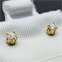 $600 14K  Diamond(I-J, I1, 0.14ct) Earrings