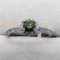 $2900 14K  Green Diamond(0.42ct) Side Dia(0.28ct)