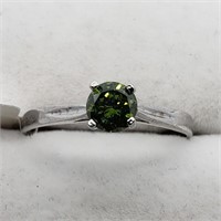 $2200 10K  Green Diamond (Enhanced)(0.4ct) Ring
