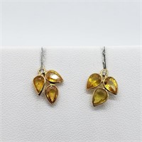 $3100 14K  Yellow Sapphires(2.7ct) 2 Diamonds Earr
