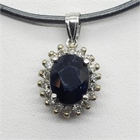 $2400 14K  Sapphire(2ct) 18 Diamonds(0.18ct) Penda