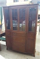1 cabinet with lots of storage