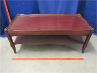 1940's mahogany grain coffee table