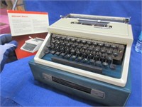 vintage "olivetti dora" portable typewriter & case