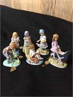 Lot of  6 Reco Figurines