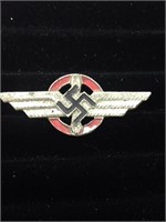 WWII German Pilot Wings Pin with Swastika