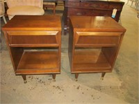 Mid Century ight Stands 2 X $$