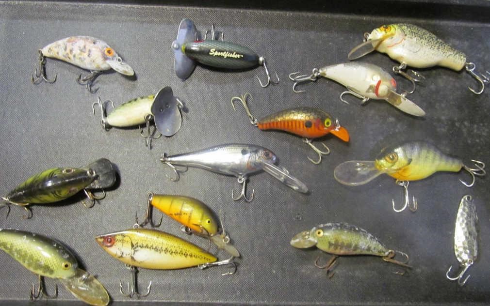 Fishing Lures, Coins, Cast Iron, Tools, Steins, Scope, Cars,