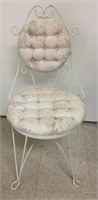 Tufted Cushioned Vanity Chair