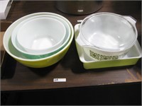 Lot of 3 Pyrex bowls-1 pyrex baking dish & 1 cover