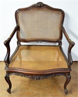 ANTIQUE CARVED MAHOGANY SEAT