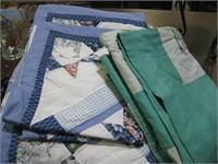 Choice of quilts Handmade coverlet & Blue Quilt se