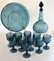 COLONIAL BLUE TIARA "SANDWICH" DECANTER SET