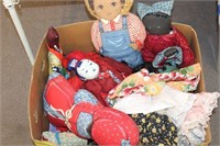 BOX LOT OF ETHNIC DOLLS