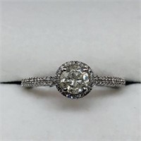 14K White Gold Diamond Ring