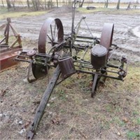 Antique Deere Mansur Horse Drawn Corn Planter