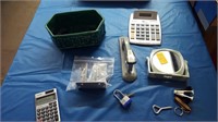 Mixed lot of office items
