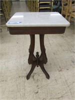 ANTIQUE VICTORIAN MARBLE TOP PARLOR TABLE 29"T X