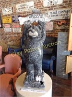 Large WELCOME Bear Statue