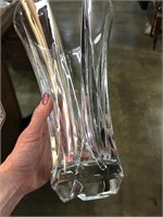 Pretty & Heavy Crystal Vase